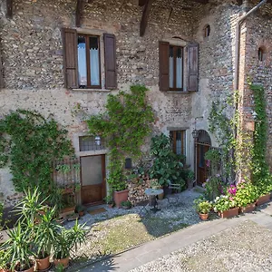 Couette-café La Della Torre Marne di Filago